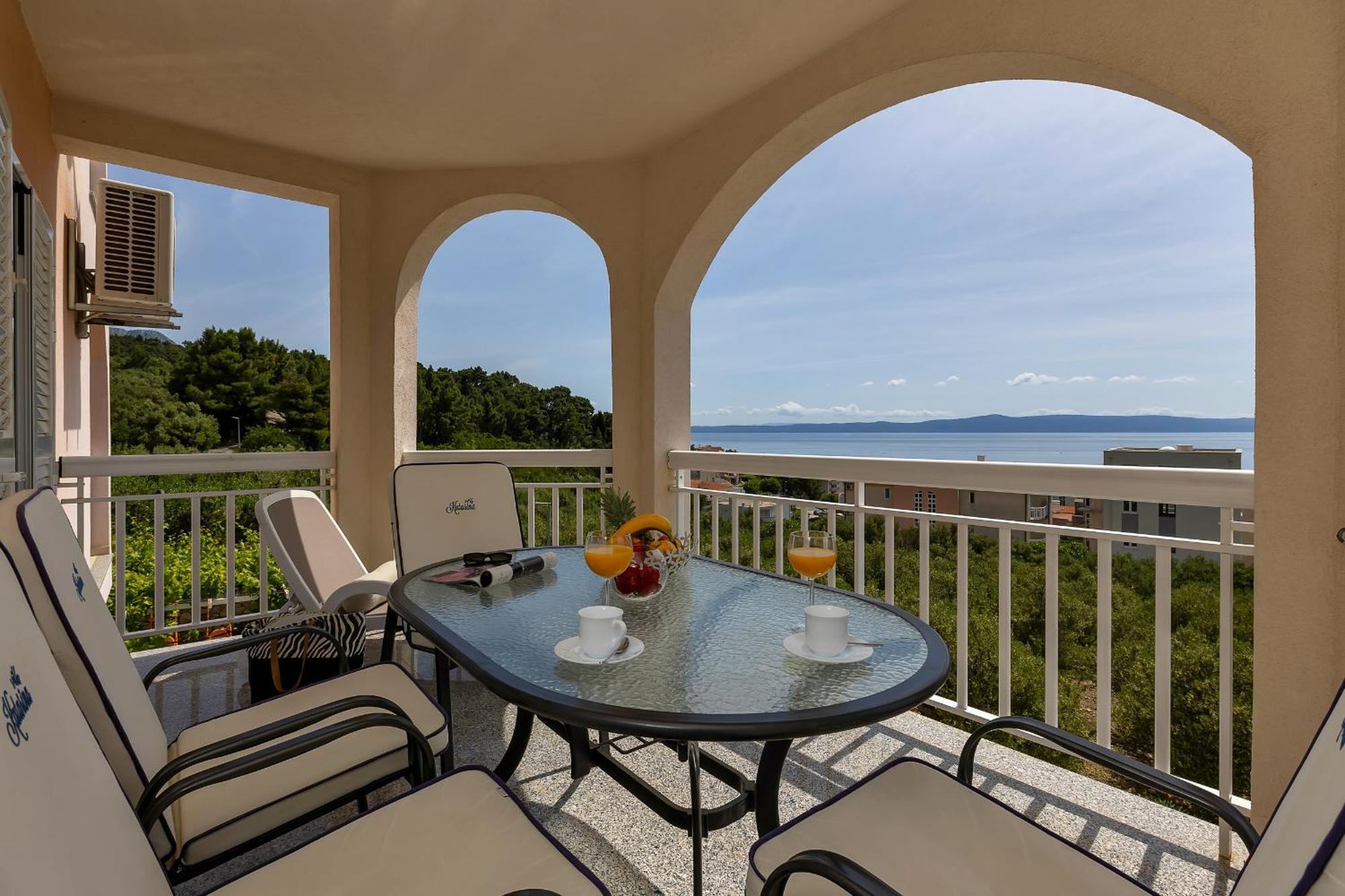 Apartments Villa Katarina Tučepi الغرفة الصورة