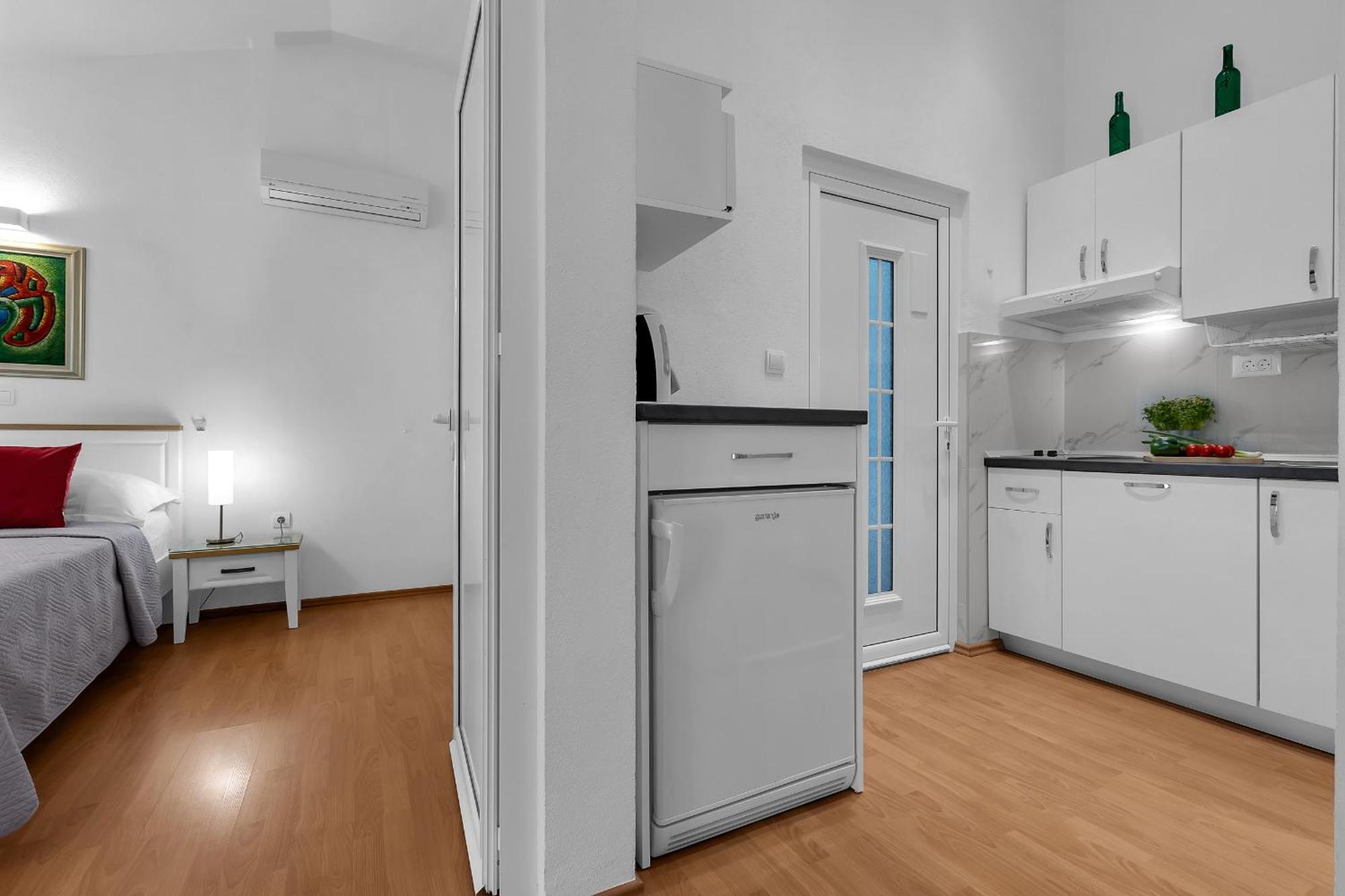 Apartments Villa Katarina Tučepi المظهر الخارجي الصورة