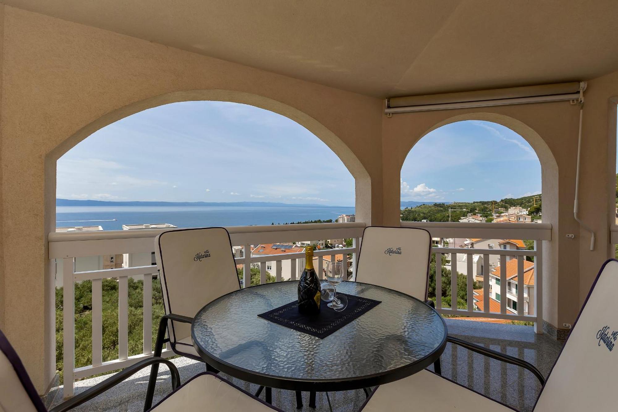 Apartments Villa Katarina Tučepi الغرفة الصورة
